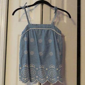 blue and wight tank top